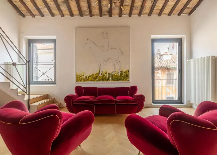 Monti Designer Loft By Romeloft * Rom