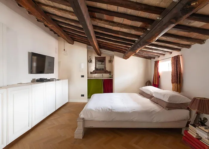 Monti Designer Loft By Romeloft Apartment Rom