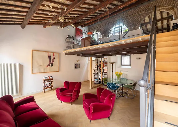 Monti Designer Loft By Romeloft Apartment *
